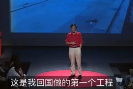 这种反历史常识的教授出现，是良知颠覆时代的印记。